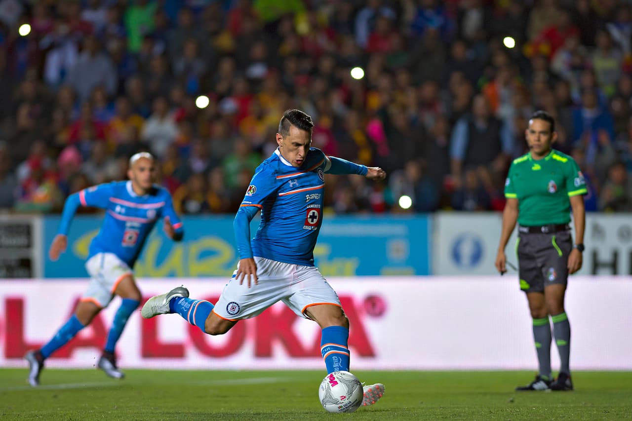 Cruz Azul espera comenzar de buen modo el camino a un título que le quite el ayuno de 18 años sin un título de la Liga MX o por lo menos dejar una impresión de equipo contendiente.