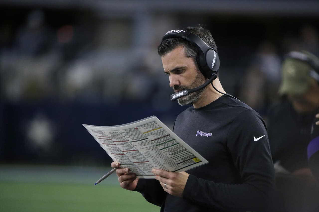 Browns contrata a Kevin Stefanski como coach