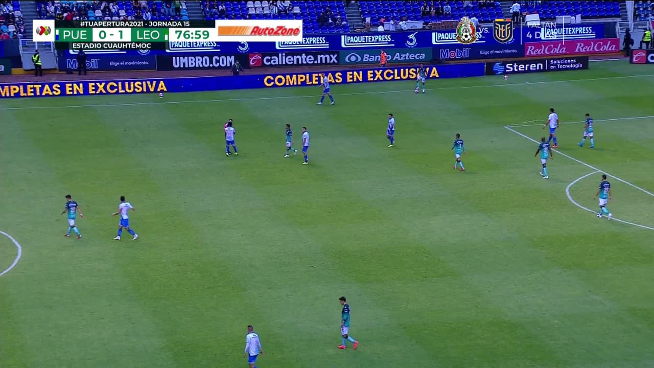 ¡TIRO ATAJADO! disparo por Javier Salas.