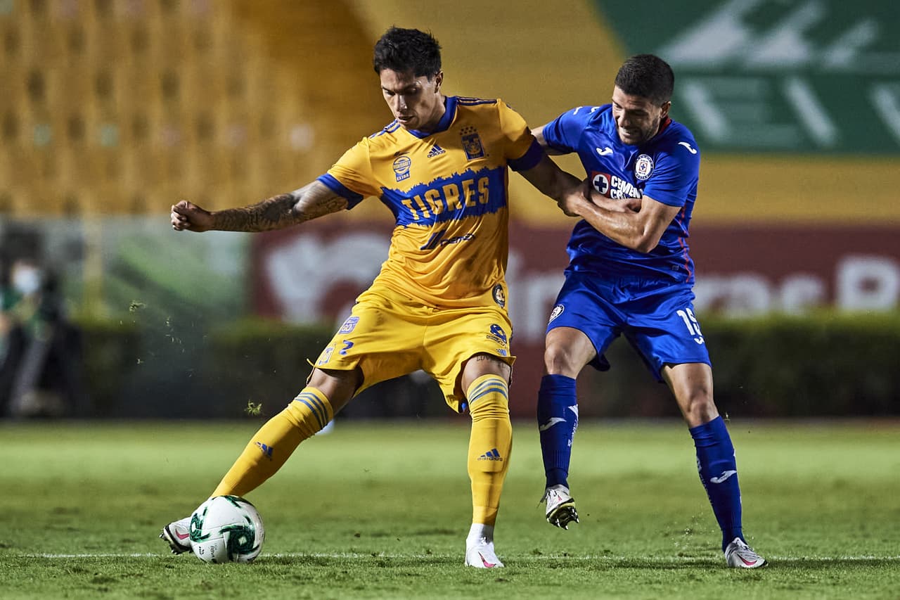 Cruz Azul vence 1-3 a Tigres en el volcán y rasguñan su pase a las semifinales.