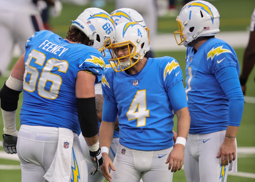 Los Denver Broncos visitaron a los LA Chargers y perdieron 19-16.