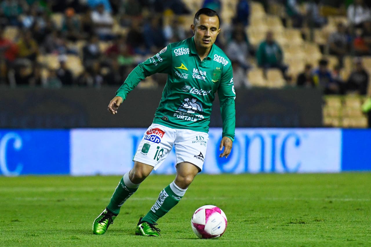 <b>Volante:</b> Luis Montes (León, 70)