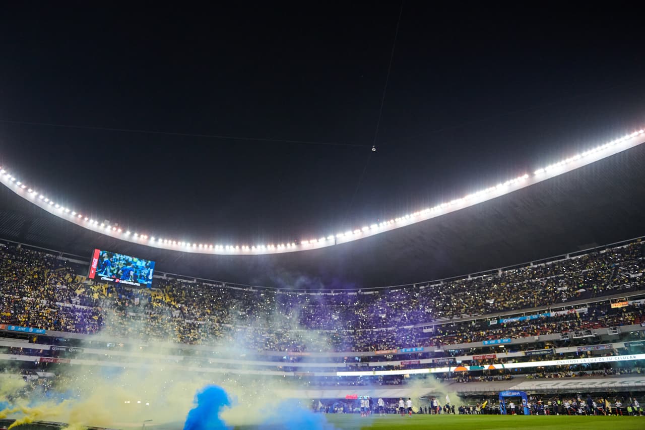 La afición de América y Rayados ya juega la Gran Final de la Liga MX.