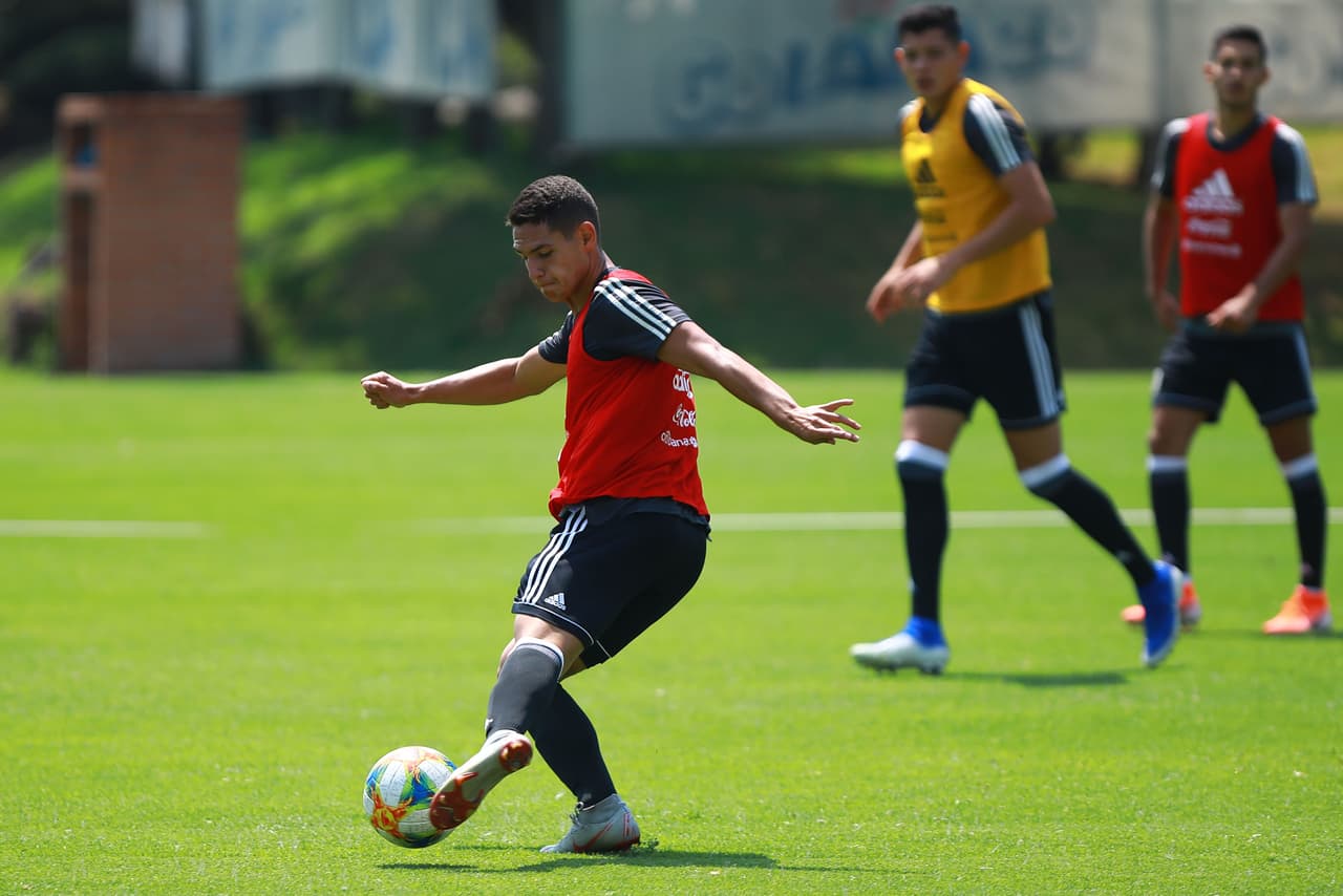 El seleccionado de México Sub-20 empieza a soñar en el cicli previo al Mundial de Polonia bajo la batuta de Diego Ramírez, director técnico del equipo, en el Centro de Alto Rendimiento.