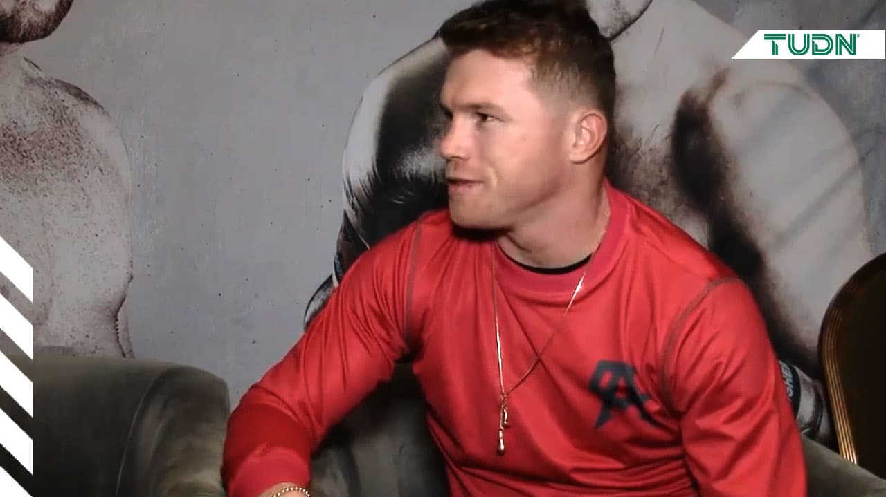 ‘Canelo’ Álvarez no descarta seguir subiendo de peso.