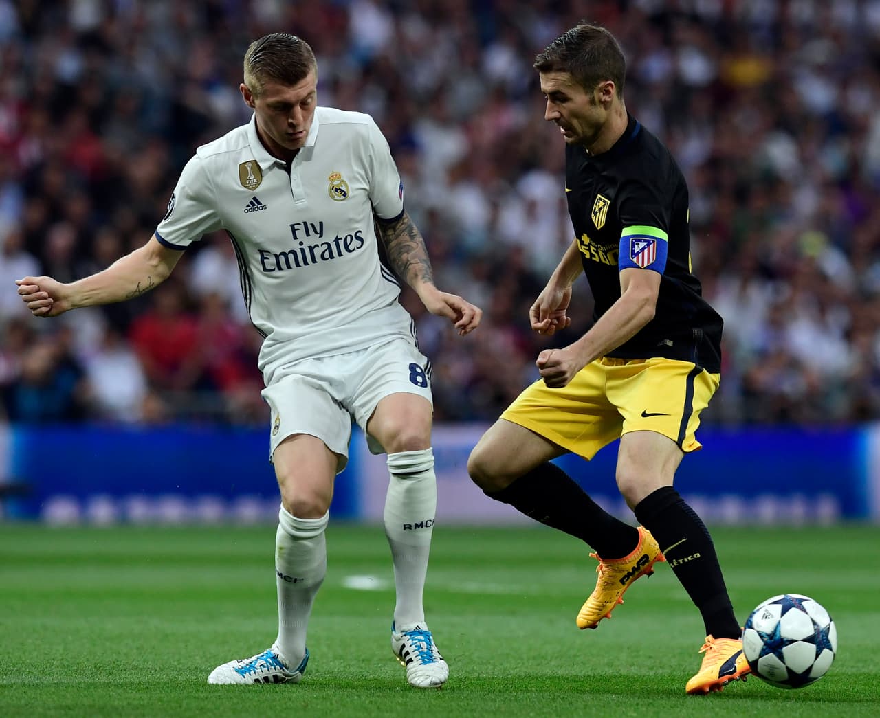 El local tuvo dominio en el comienzo de partido, metiendo presión en el campo de su rival.