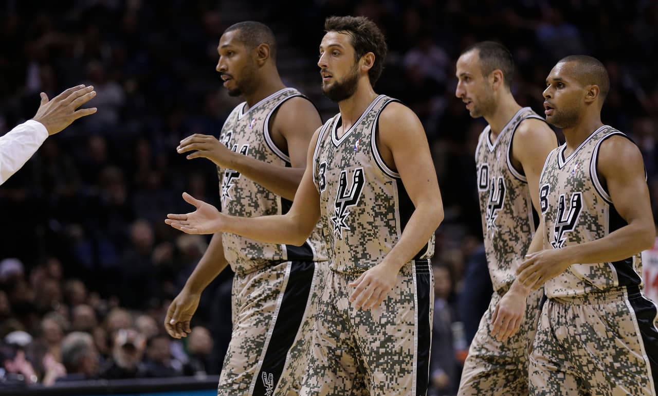 <b>1. San Antonio Spurs </b>(2013)