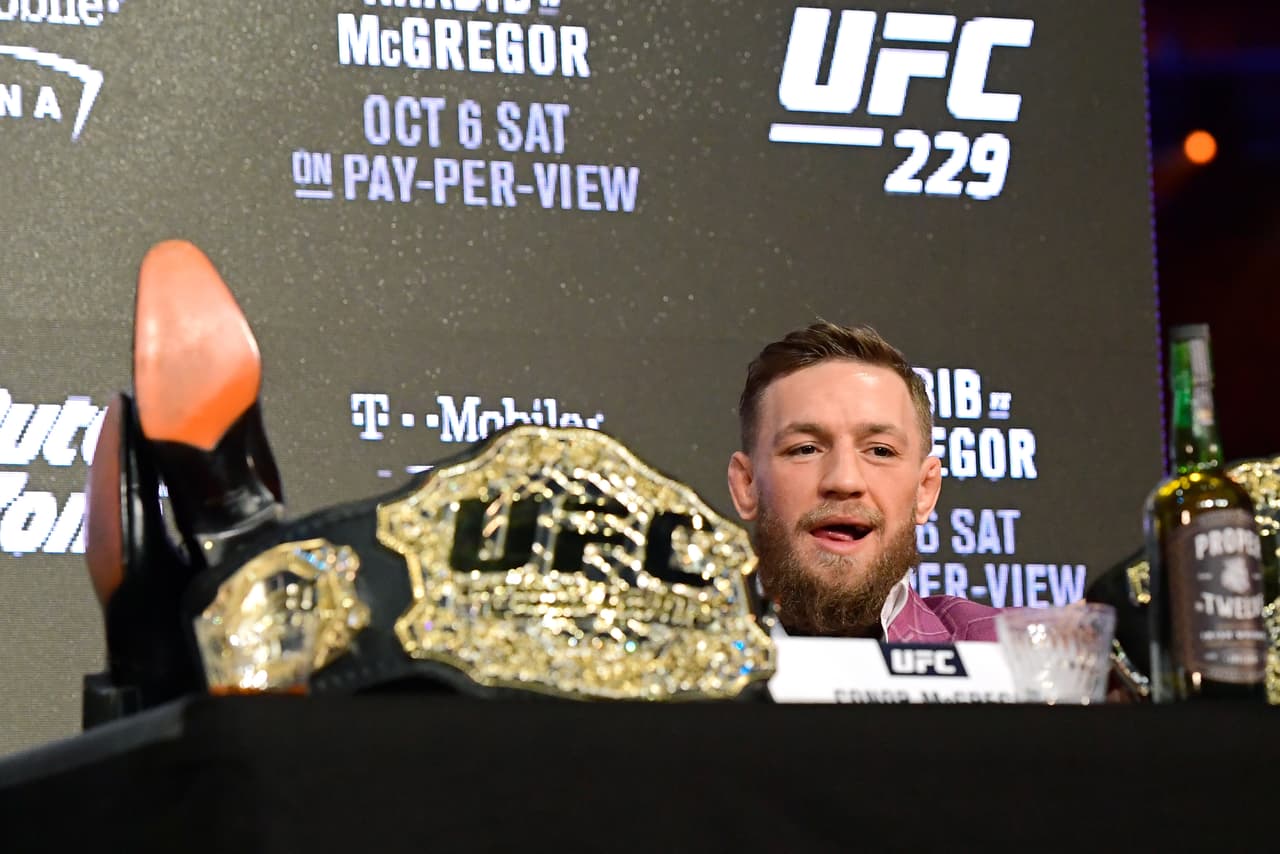 Conor McGregor firma nuevo contrato de seis peleas con UFC