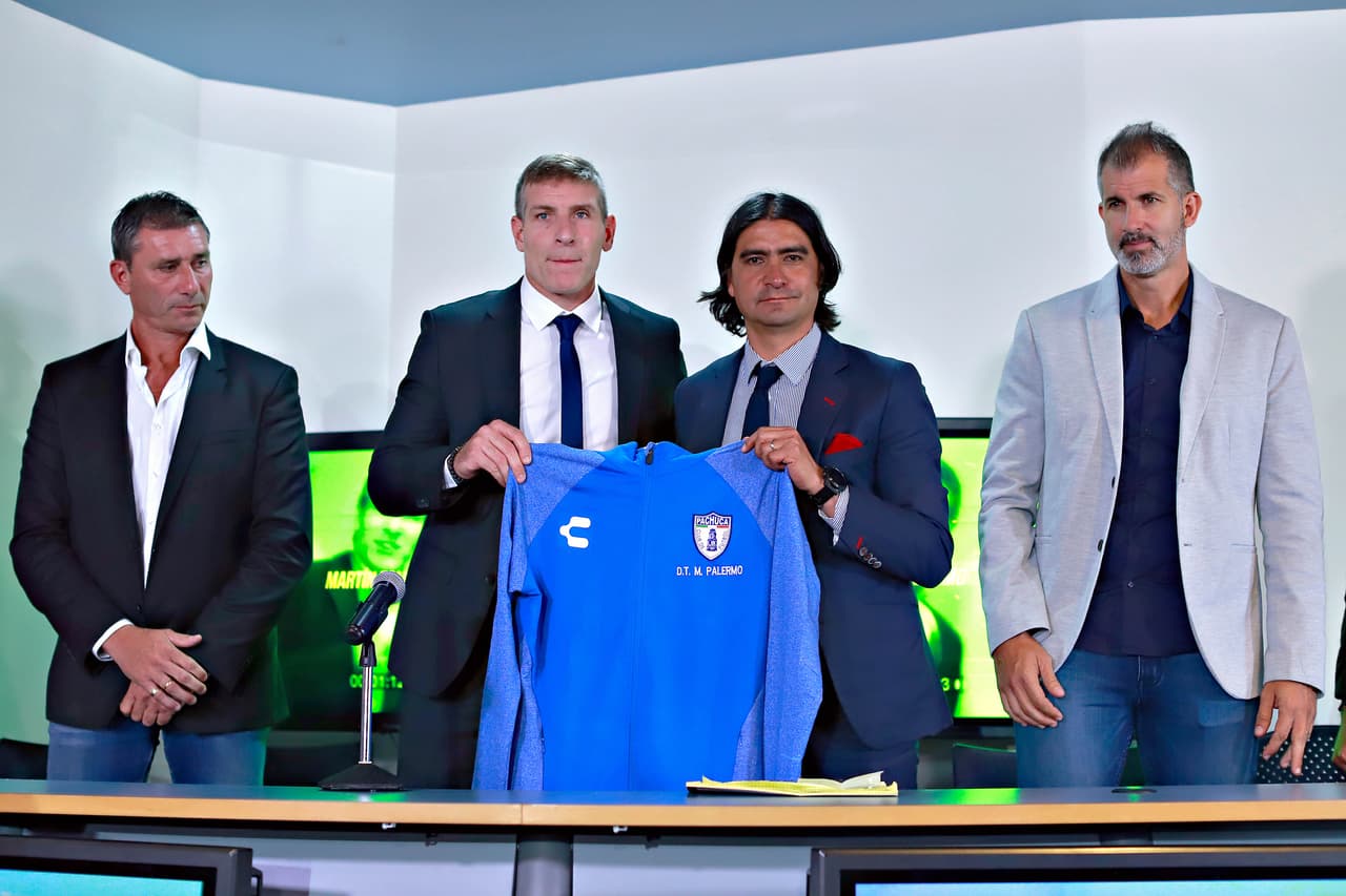 Martín Palermo aseguró que llegar a México "Es un paso hacia adelante"