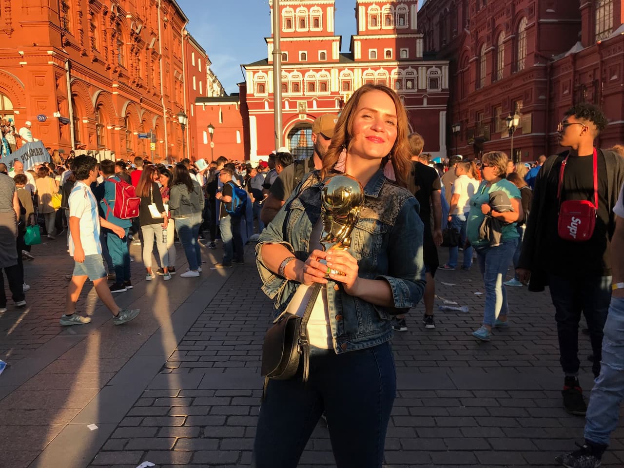 El sazón especial de los mundiales siempre son los fanáticos con su ánimo y su colorido.