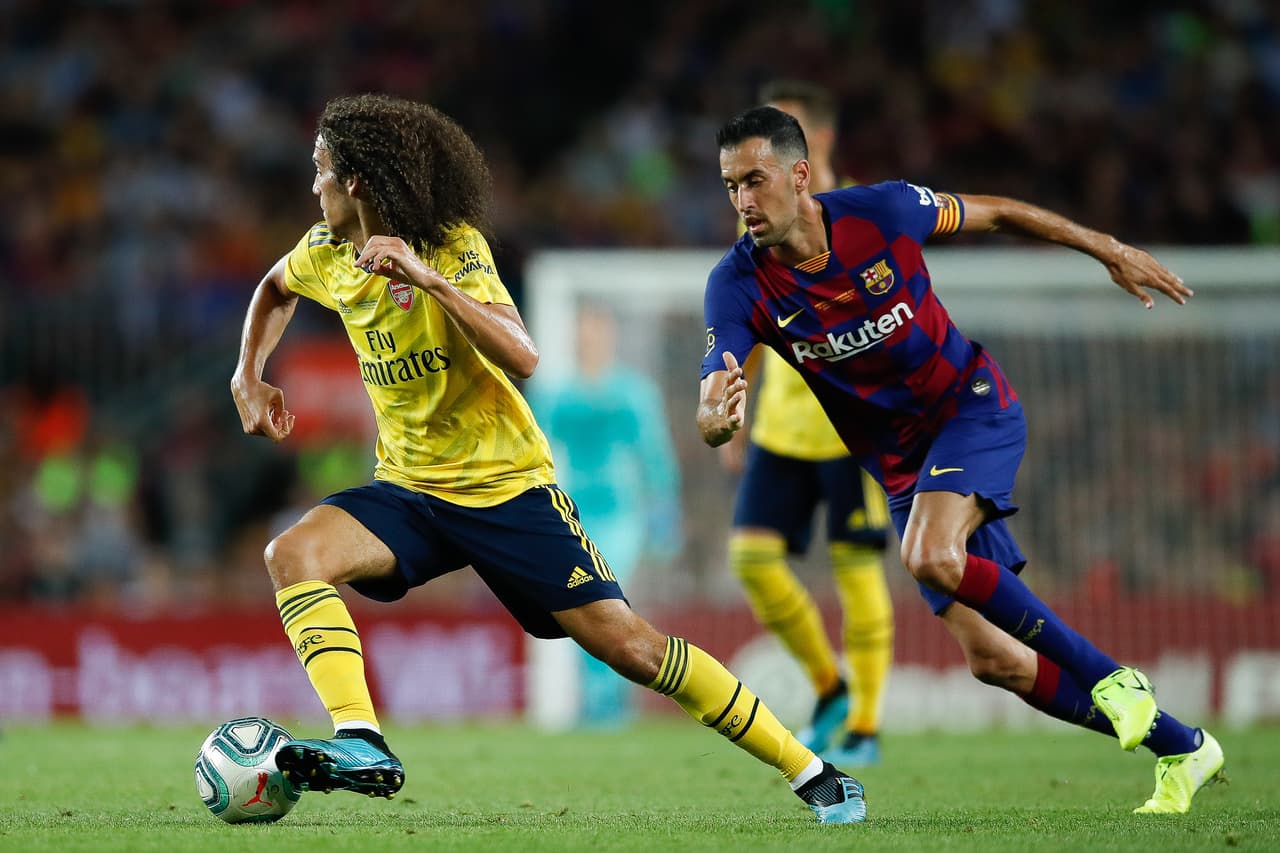 El Barcelona se presentó oficialmente en el Camp Nou ganando 2-1 al Arsenal.