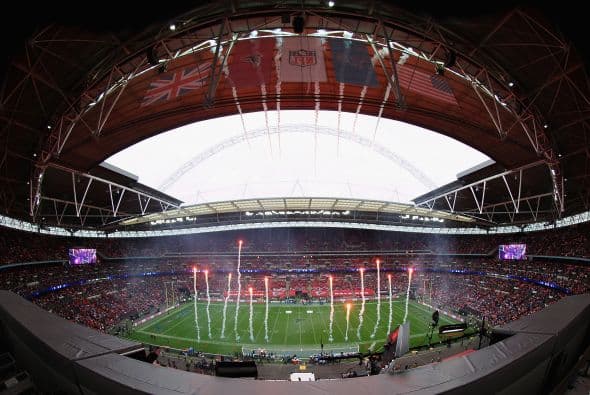 El partido se llevó a cabo en el Estadio Wembley de Londres, que lució impresionante con un lleno total.