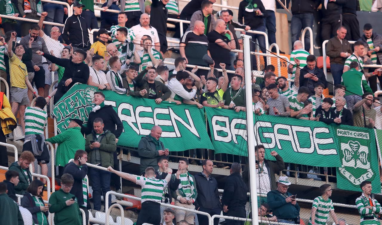 A pesar de los disturbios y problemas que generaron durante los últimos días los fanáticos escoceses, este jueves el ambiente fue mucho más festivo con la ilusión de vivir una tarde especial de fútbol europeo en Mestalla durante el juego entre el Valencia y el Celtic.