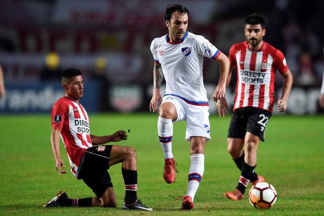 <b>Sebastián Rodríguez: </b>A sus 26 años el uruguayo llega a Veracruz para fortalecer su mediocampo, luego de jugar tres temporadas con Nacional de Montevideo.