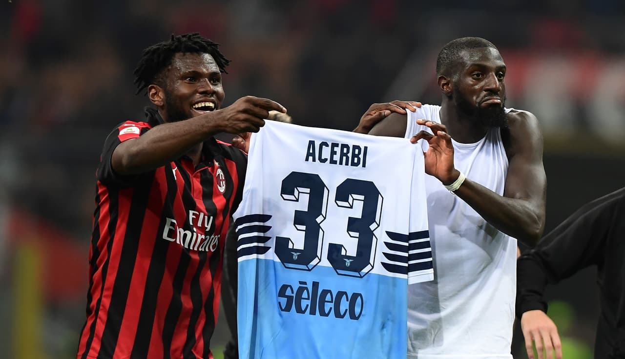 Los jugadores milanistas intentaron excusarse en redes sociales.