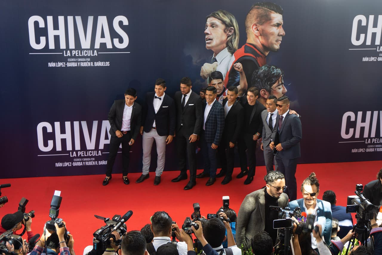 En el marco del Festival Internacional de Cine de Morelia 2018, fue presentada 
<i>Chivas</i>, la película, que ha generado expectativas e interés en el medio del fútbol mexicano.