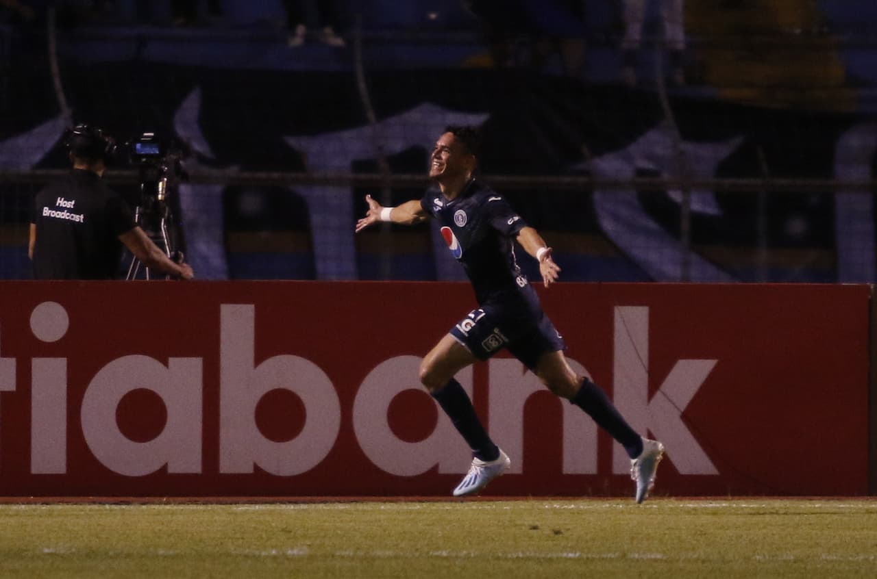 Roberto Moreira abrió el marcador al 34’ y un minuto después llegó el empate por parte de Josef Martínez. La vuelta se jugará en Atlanta el 25 de febrero.