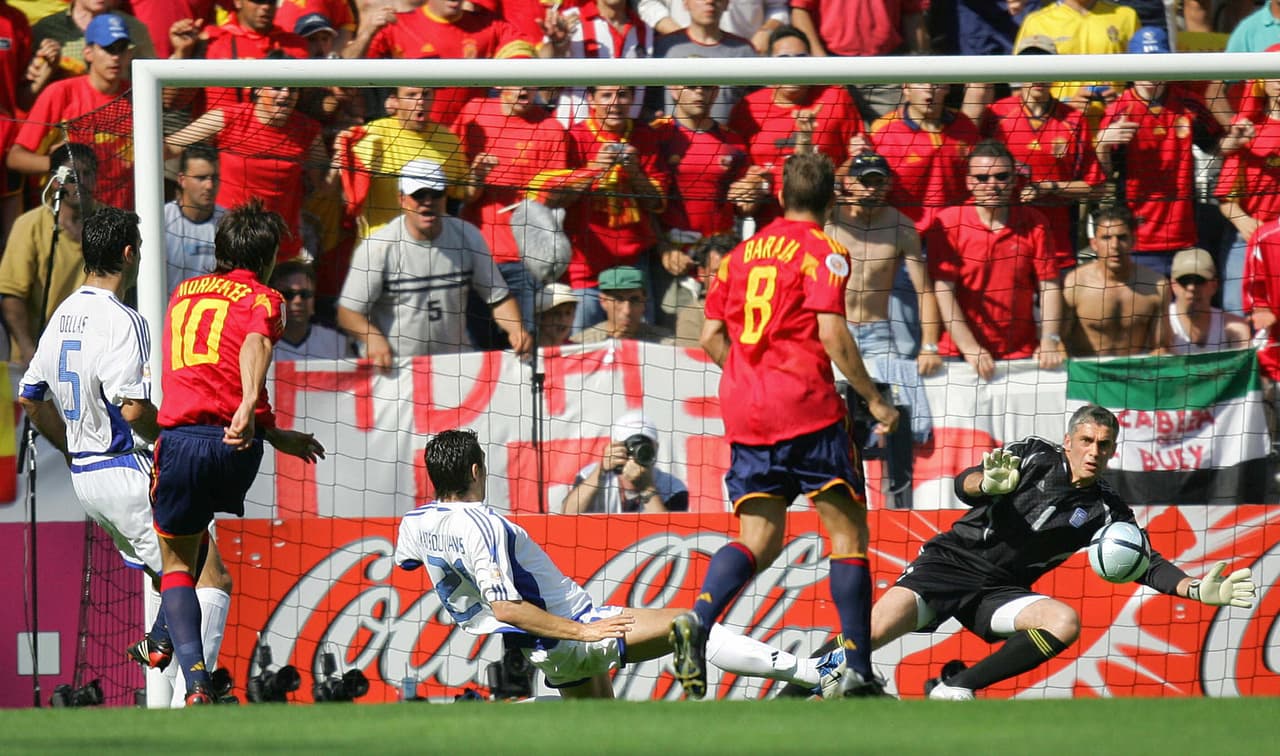 Fernando Morientes hizo una gran dupla con Raúl González, marcó 27 pirulos para la posteridad.