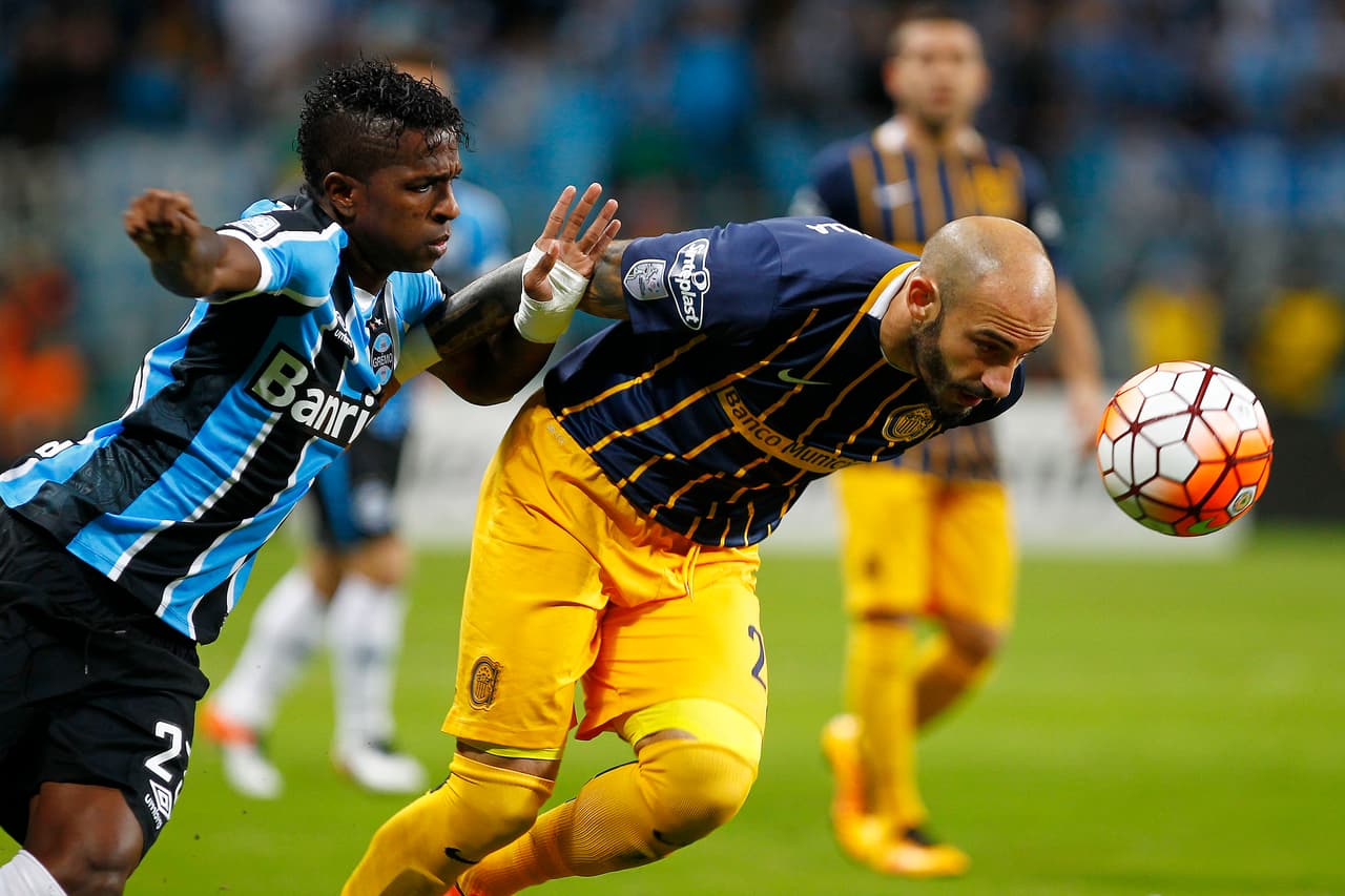 Rosario Central sorprende a Gremio como visitante en el primer duelo de octavos de final