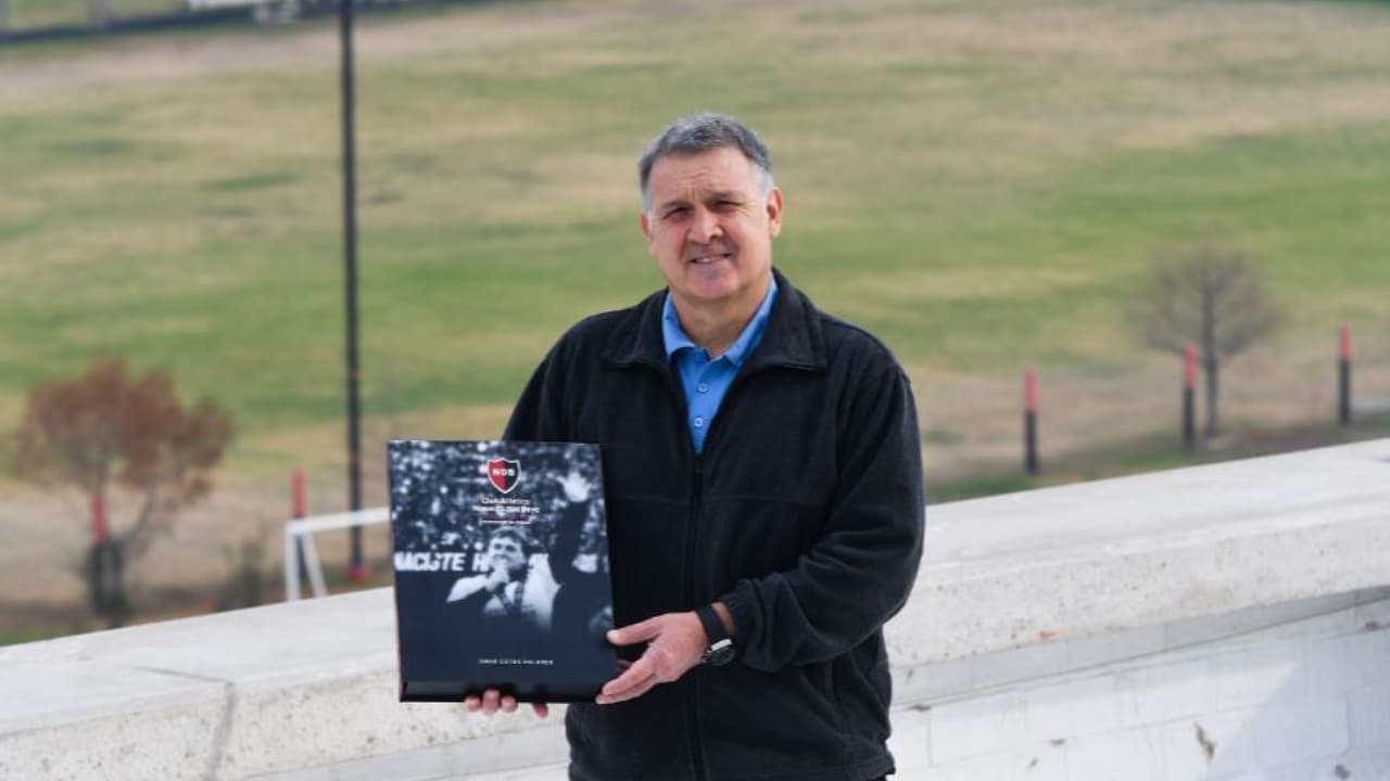 'Tata' Martino visita al club de sus amores, Newell's Old Boys
