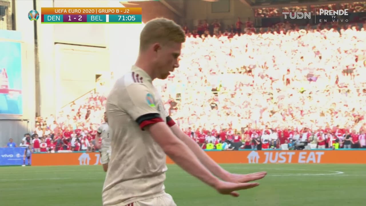 ¡Definición perfecta! De Bruyne consigue el 1-2 de Bélgica