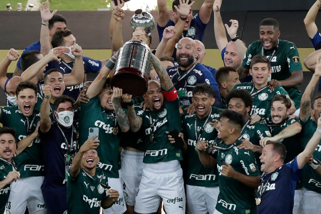 Las postales de la coronación del Palmeiras en la Libertadores | Un gol de último minuto catapultó al ‘Verdao’ al Mundial de Clubes que tendrá lugar en Catar.