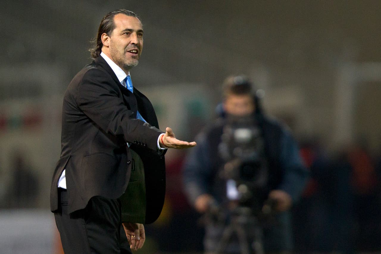 Sergio Batista, campeón con Argentina en México 86, tuvo un período en que fue entrenador y jugador del All Boys en 1999. Como jugador estuvo en ese equipo entre 1997 y 1999.