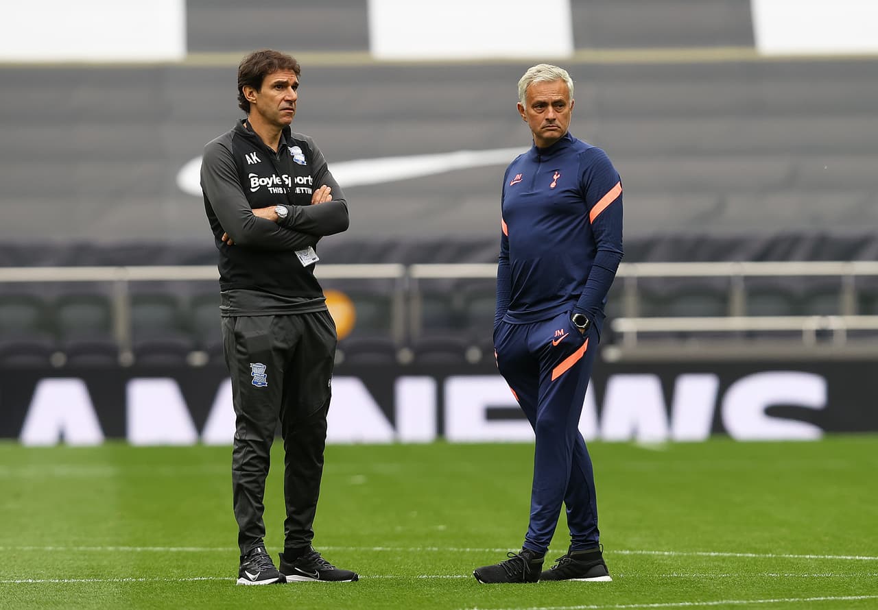 ¿Raúl Jiménez al Tottenham? Mourinho asegura que busca un delantero