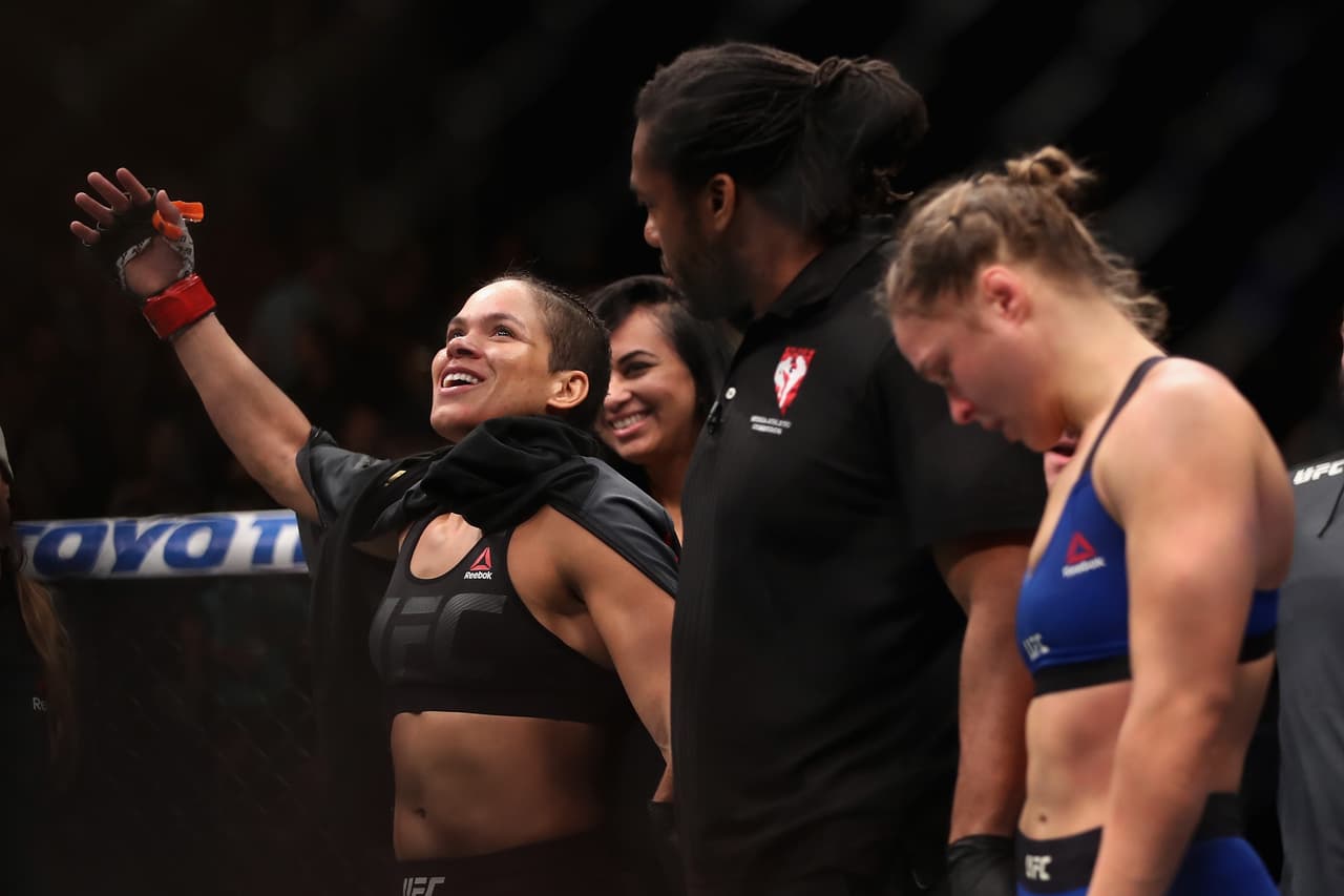 Nunes venció a la estadounidense en 48 segundos y mostró su rostro más débil, muy lejos de la poderosa campeona.