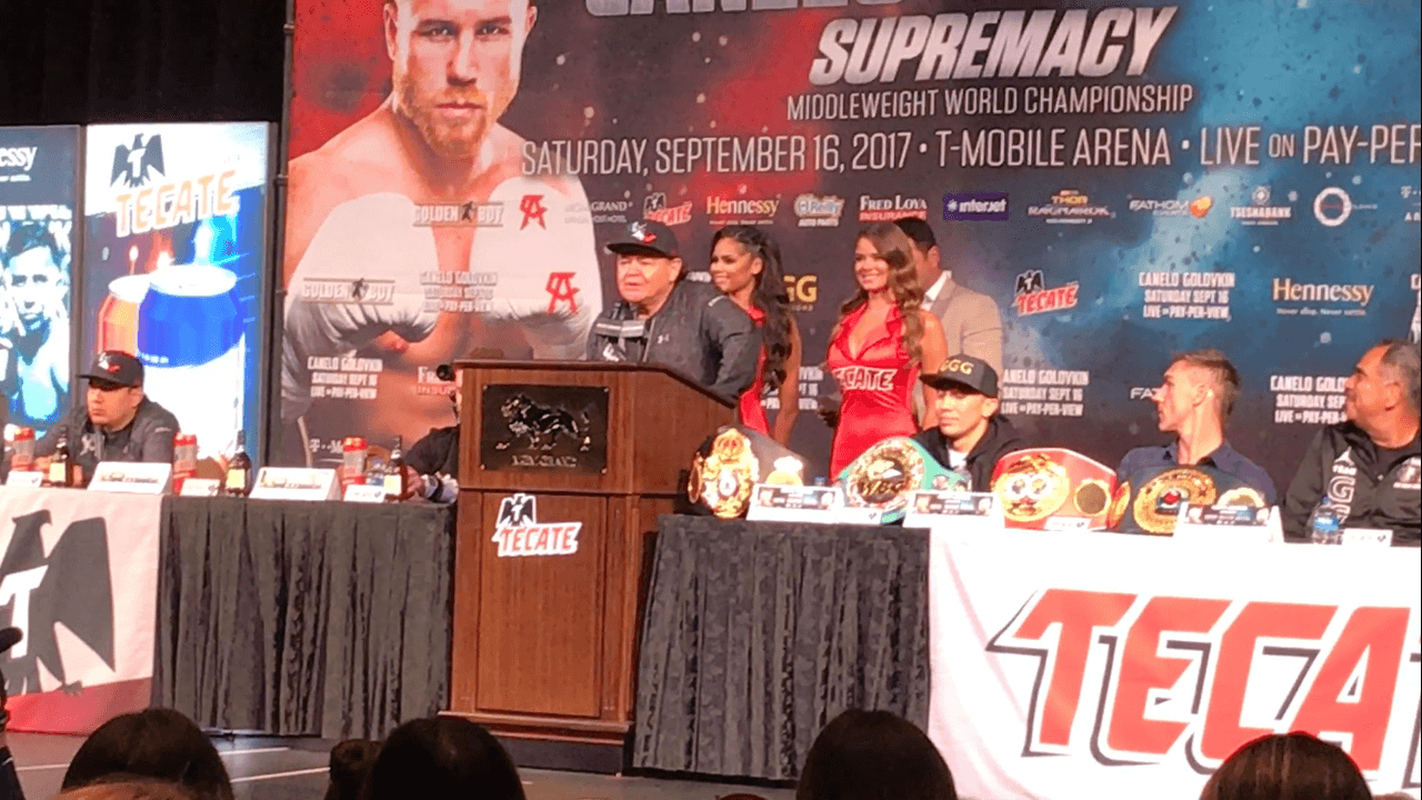 'Canelo no solo tiene estilo mexicano, tiene corazón, sangre y sobre todo es mexicano', fue la declaración de Eddy Reynoso, entrenador del pugilista tapatío.