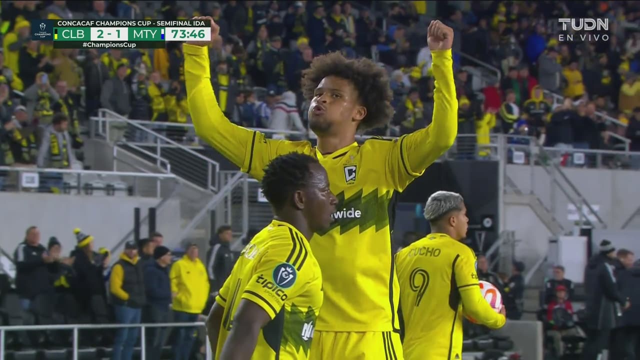 ¡Cabezazo de Russell-Rowe y Columbus recupera la ventaja ante Monterrey!