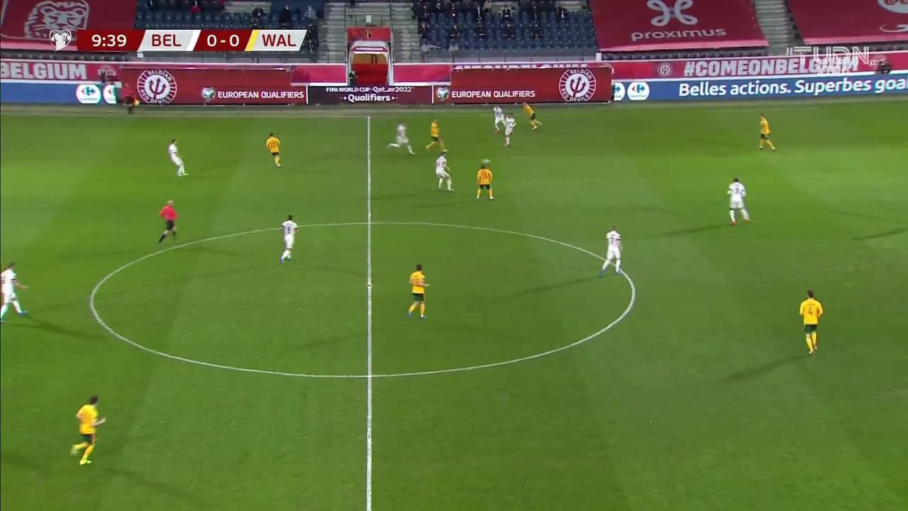 ¡Golazo de Gales! Jugadón de Bale y gran definición de Wilson