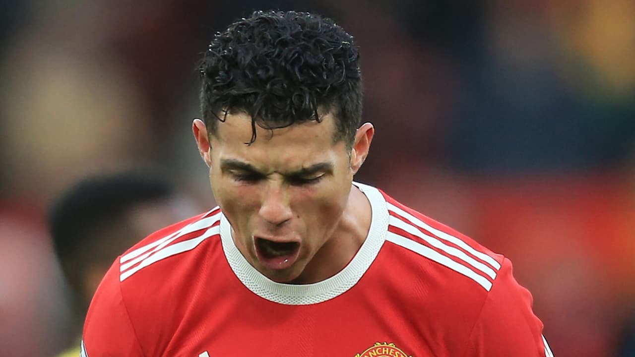 Cristiano Ronaldo no se presentó con el Manchester United por enfermedad