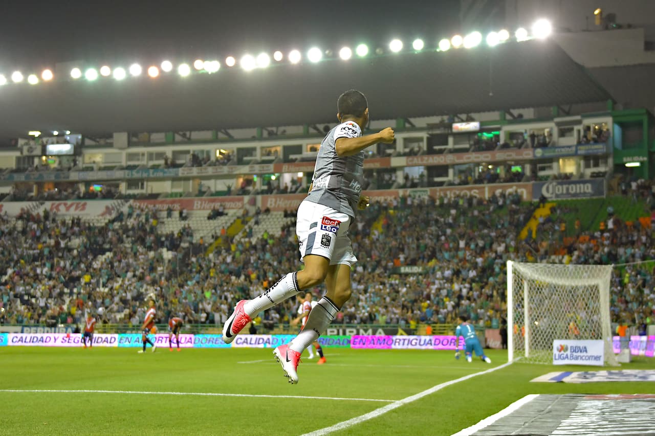 La cuenta la cerró Germán Cano con un remate de pierna derecha que se coló por la escuadra.