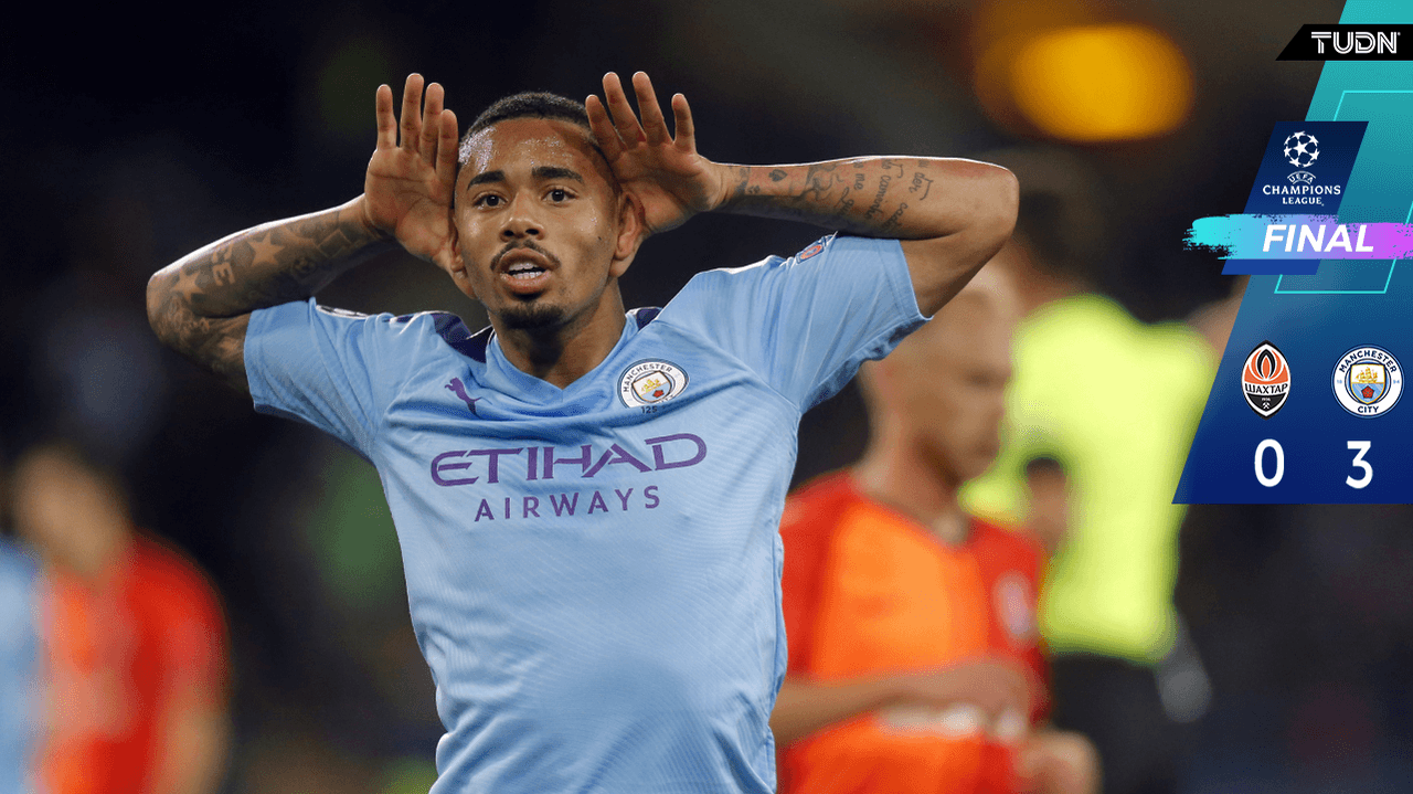 Manchester City triunfa 'caminando' en Ucrania