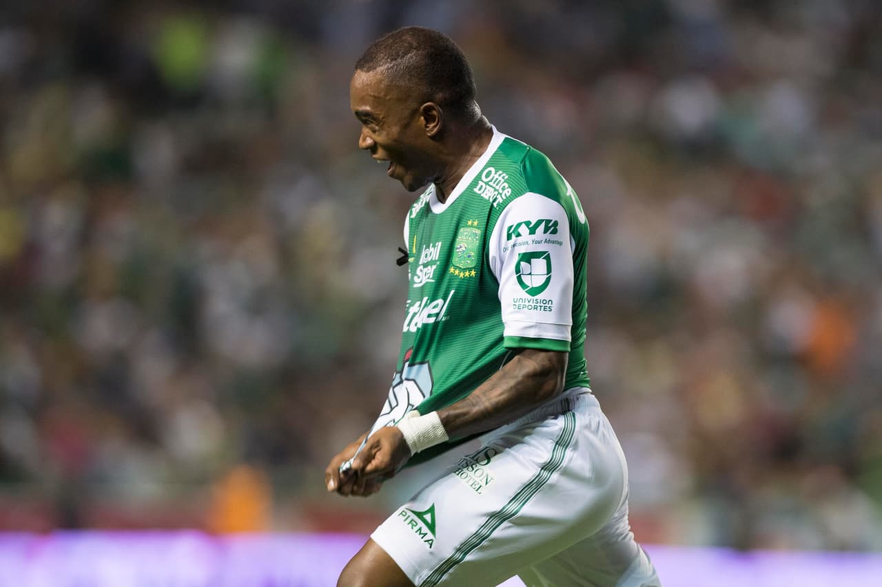 León remontó y venció 2-1 al América