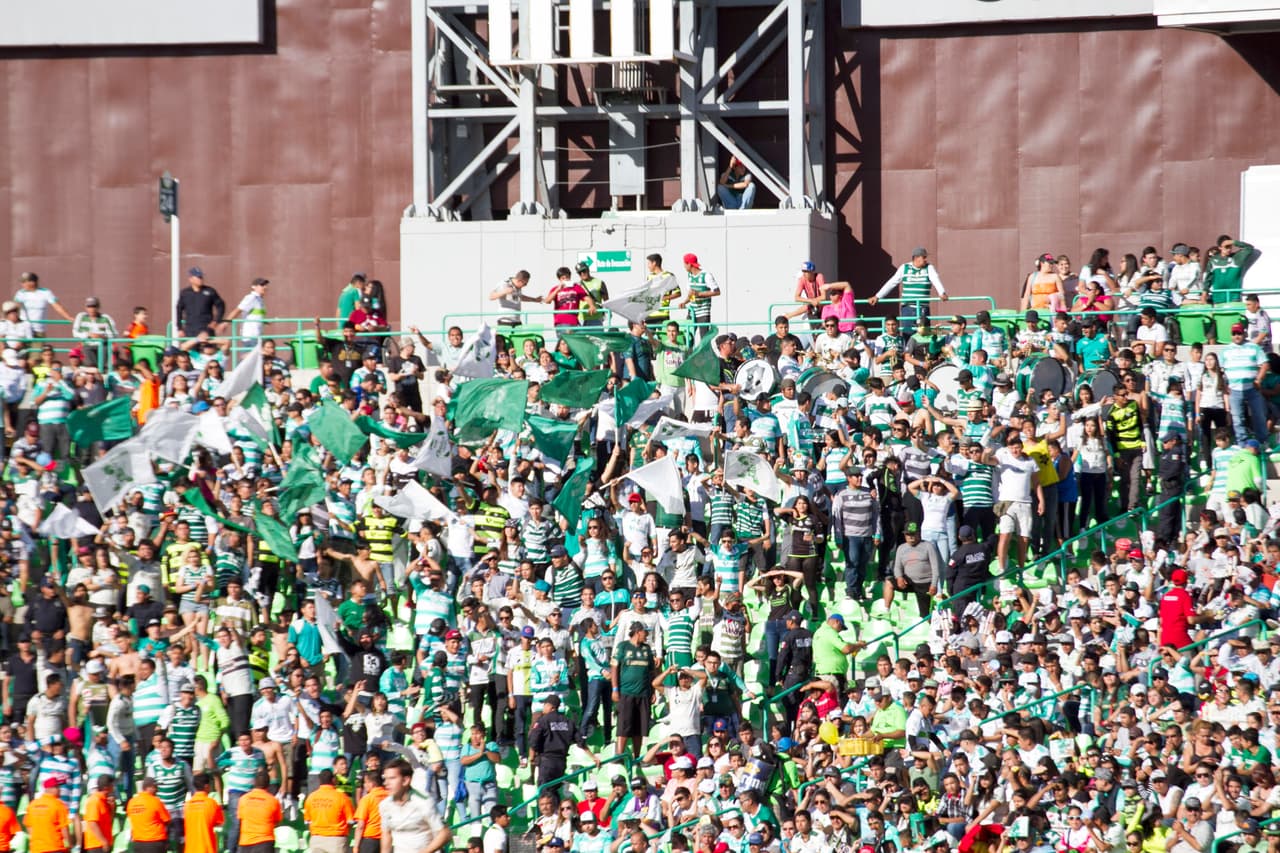 De acuerdo a la cuenta de Twitter del estadio, 20,620 aficionados disfrutaron del encuentro.
