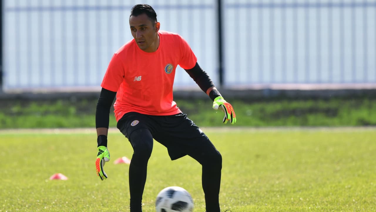 Keylor Navas no se entrenó con Costa Rica por precaución