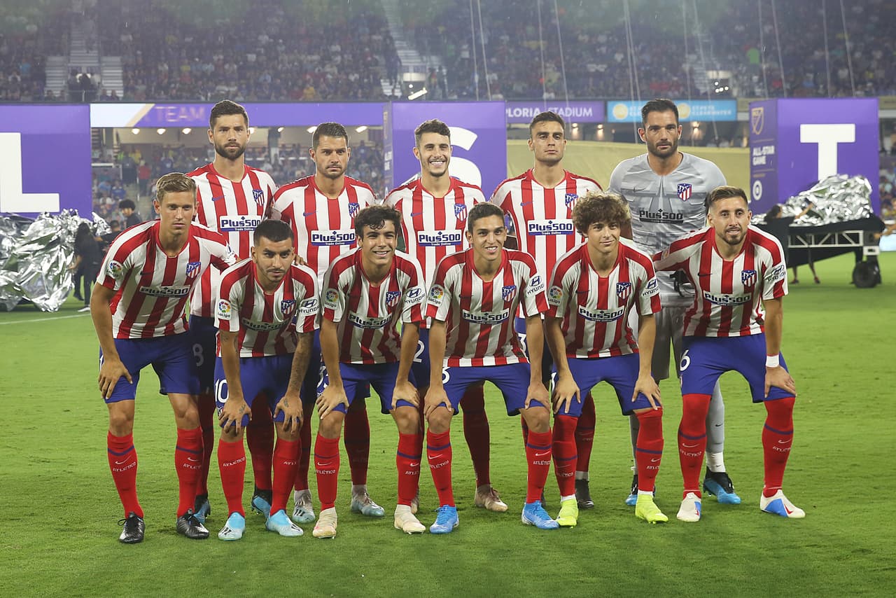 El mexicano Héctor Herrera fue titular.