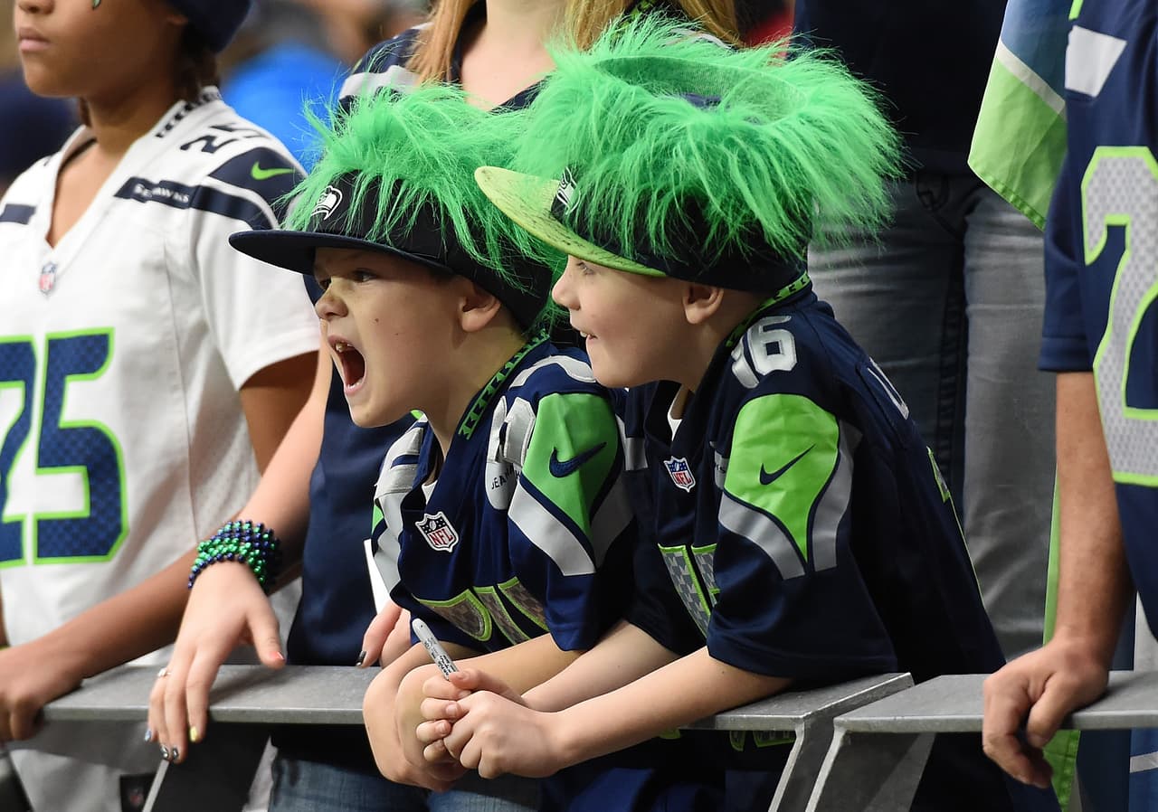 Adiós a la temporada regular de la NFL, y los fans demostraron toda su pasión por este deporte.