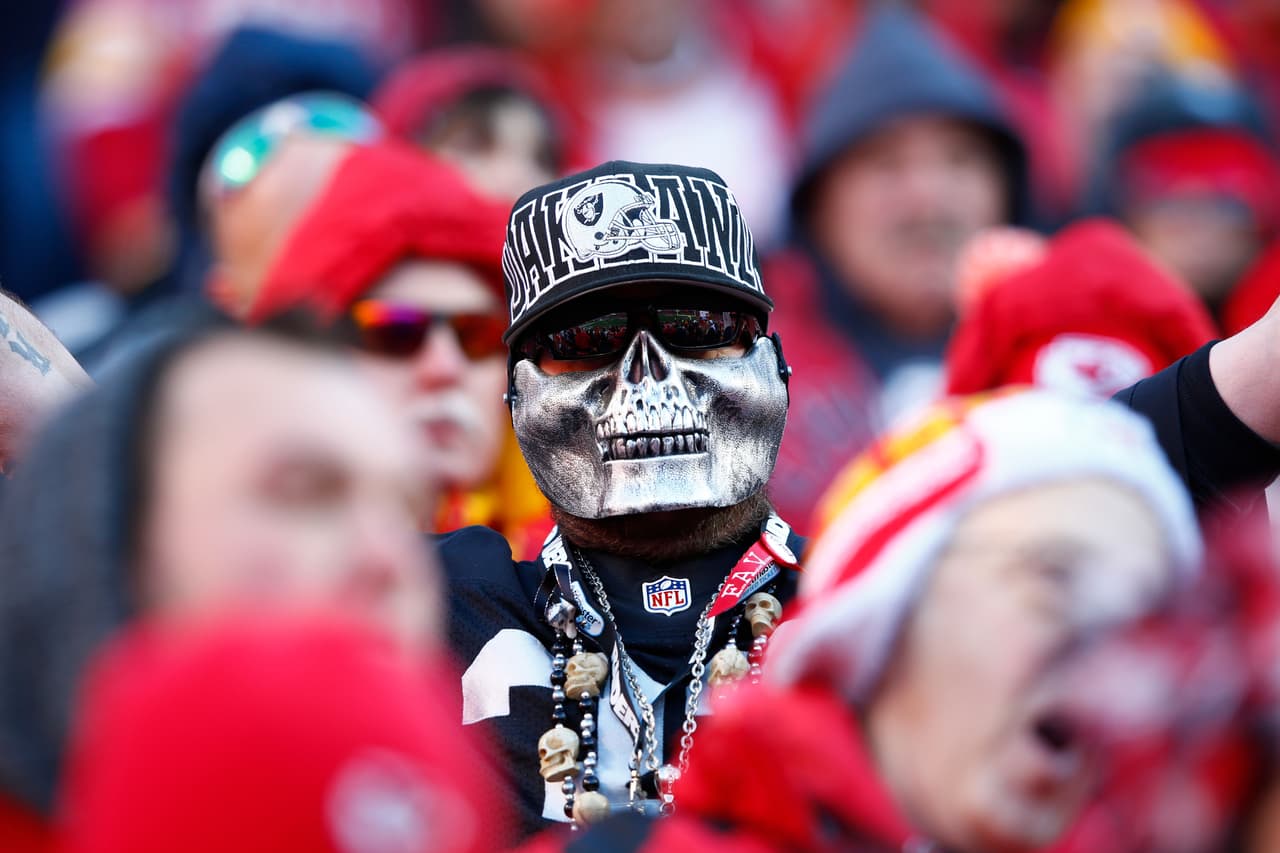 Adiós a la temporada regular de la NFL, y los fans demostraron toda su pasión por este deporte.