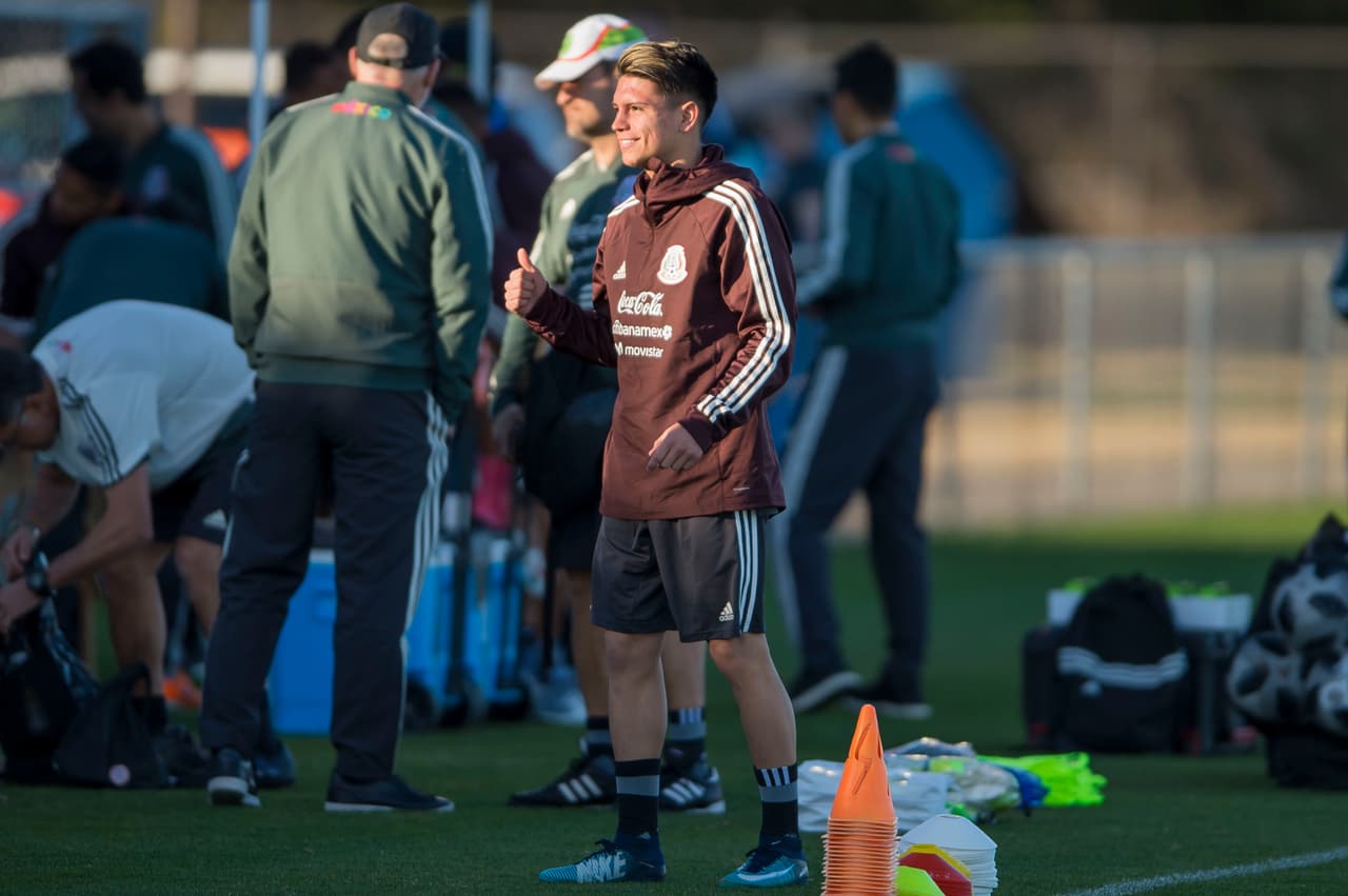 El último de esta lista es el mediocampista Jonathan González de Rayados. El chico cuenta con 18 años y es parte del plantel del Tri que fue convocado por Juan Carlos Osorio para el juego ante Bosnia este 31 de enero.