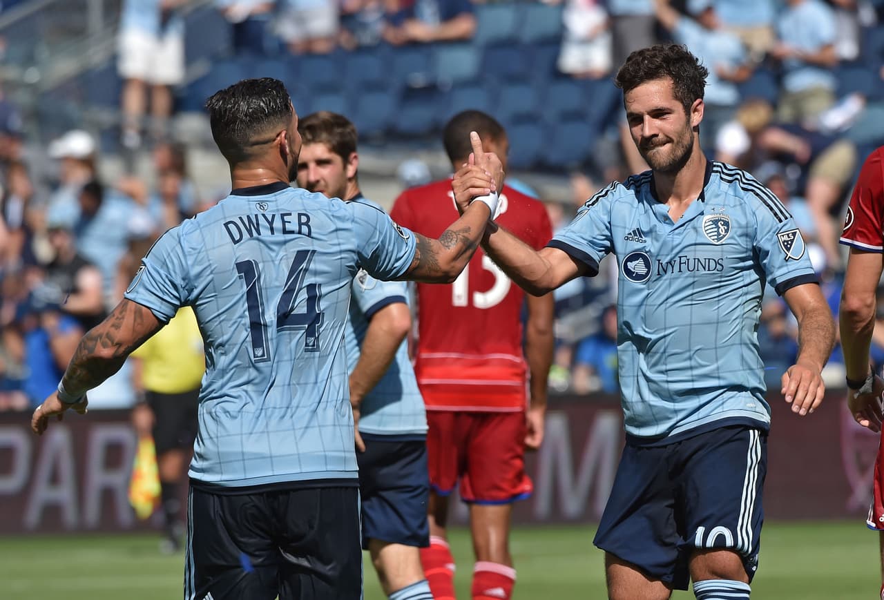 Sporting aprovechó su suerte para derrotar 2-0 al FC Dallas