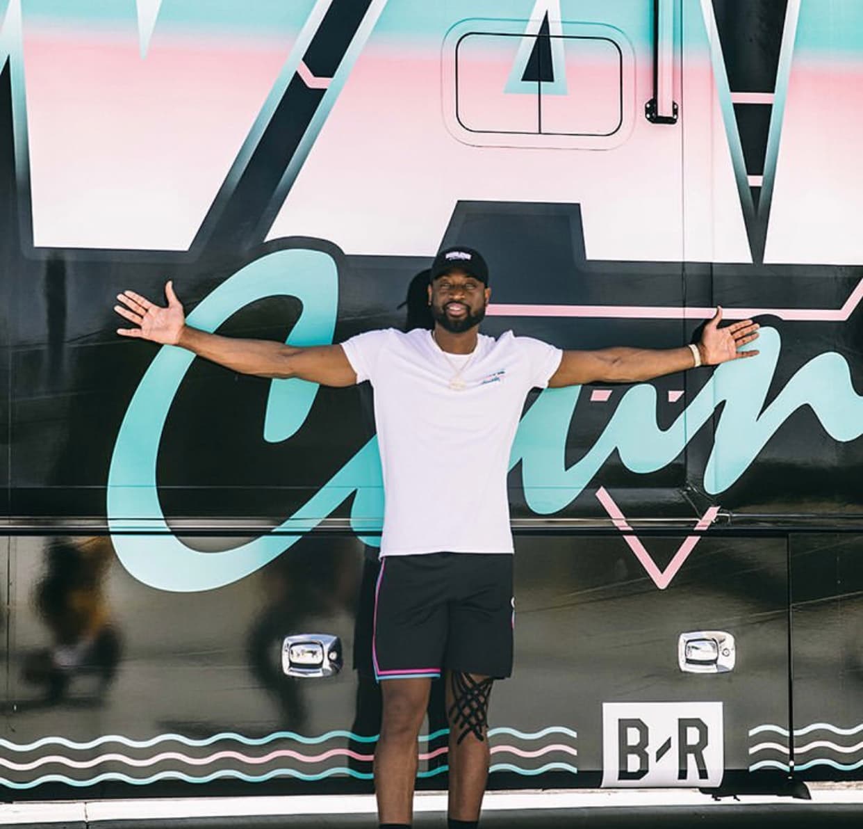 Wade ha capturado tres campeonatos con el Miami Heat, siendo MVP en las Finales de 2006.