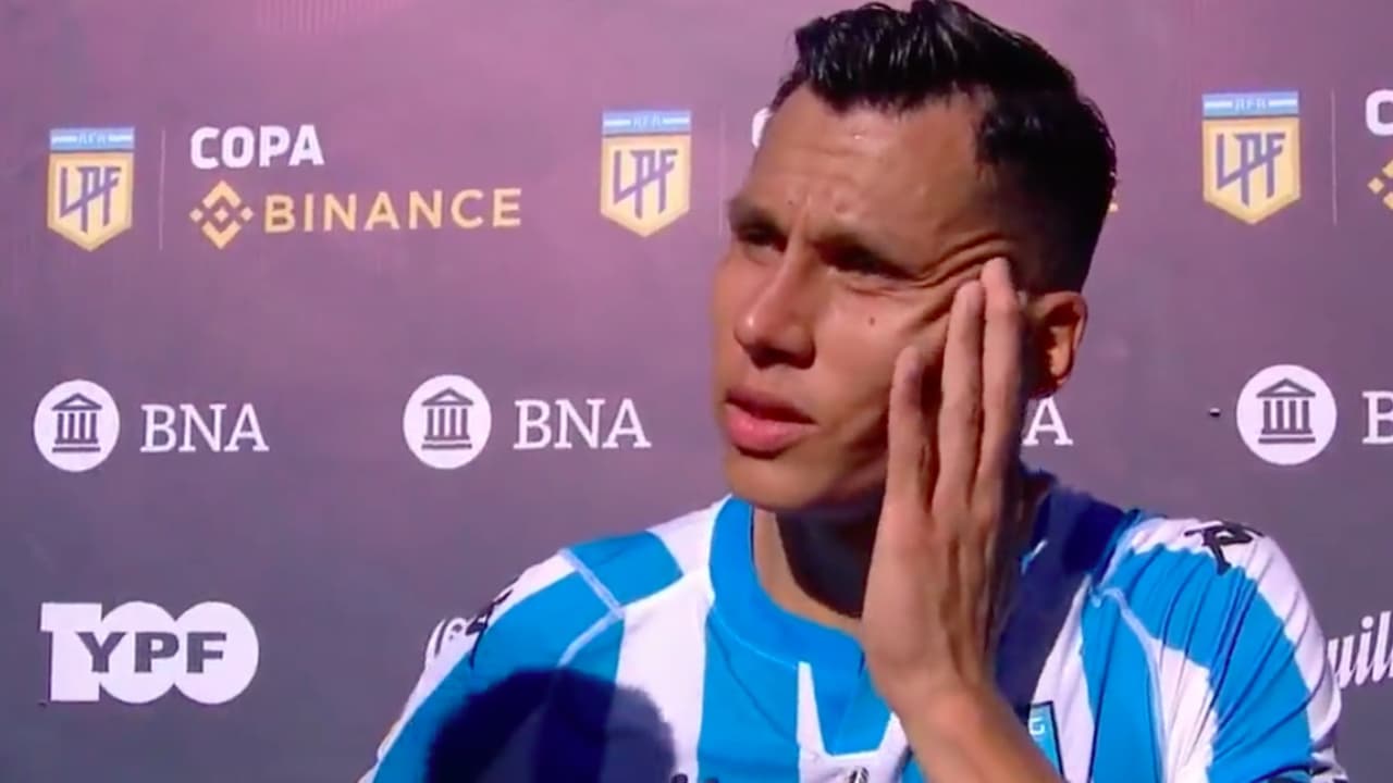 Leo Sigali olvidó pasajes del partido que disputó con Racing, pero solo como parte de una campaña contra el Alzheimer.