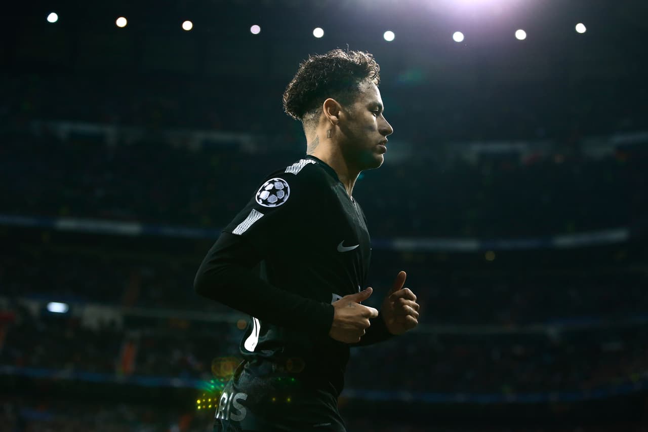 MADRID, SPAIN - FEBRUARY 14:Neymar JR of Paris Saint-Germain in action during the UEFA Champions League Round of 16 First Leg match between Real Madrid and Paris Saint-Germain at Estadio Santiago Bernabeu on February 14, 2018 in Madrid, Spain. (Photo by Gonzalo Arroyo Moreno/Getty Images)