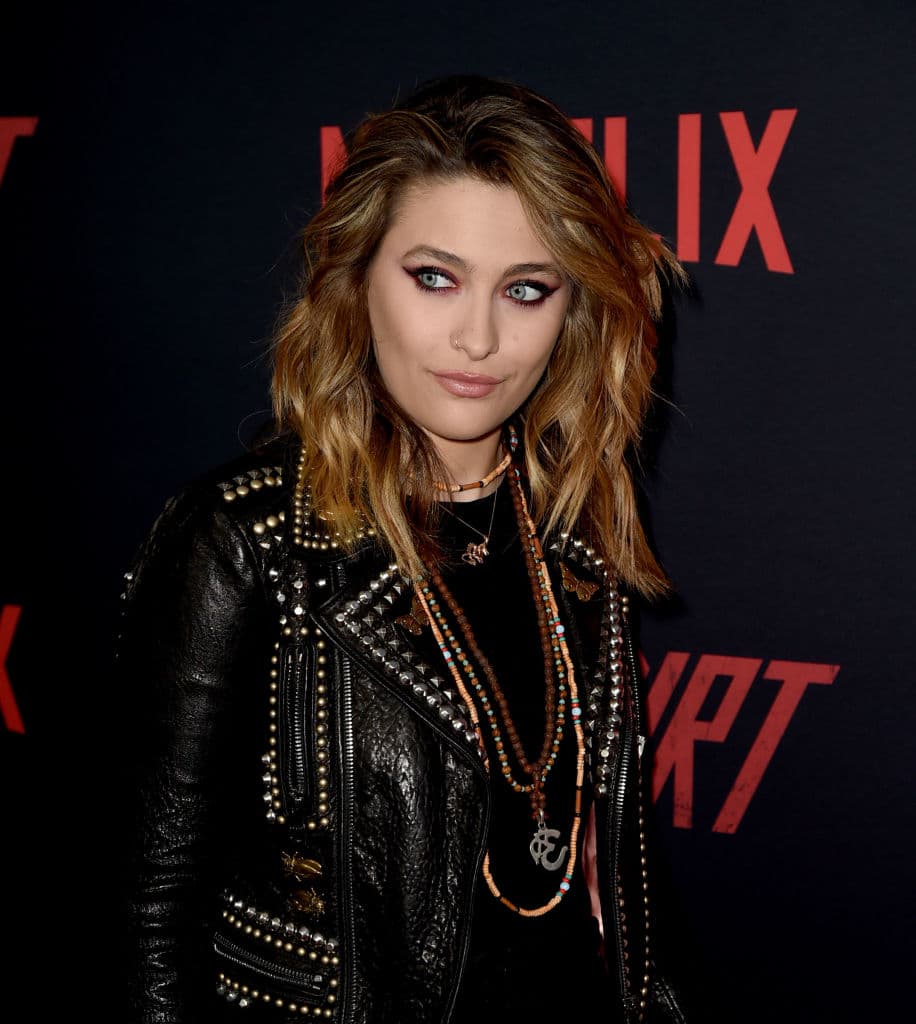 Paris Jackson revela que sufre ansiedad y trauma a largo plazo.