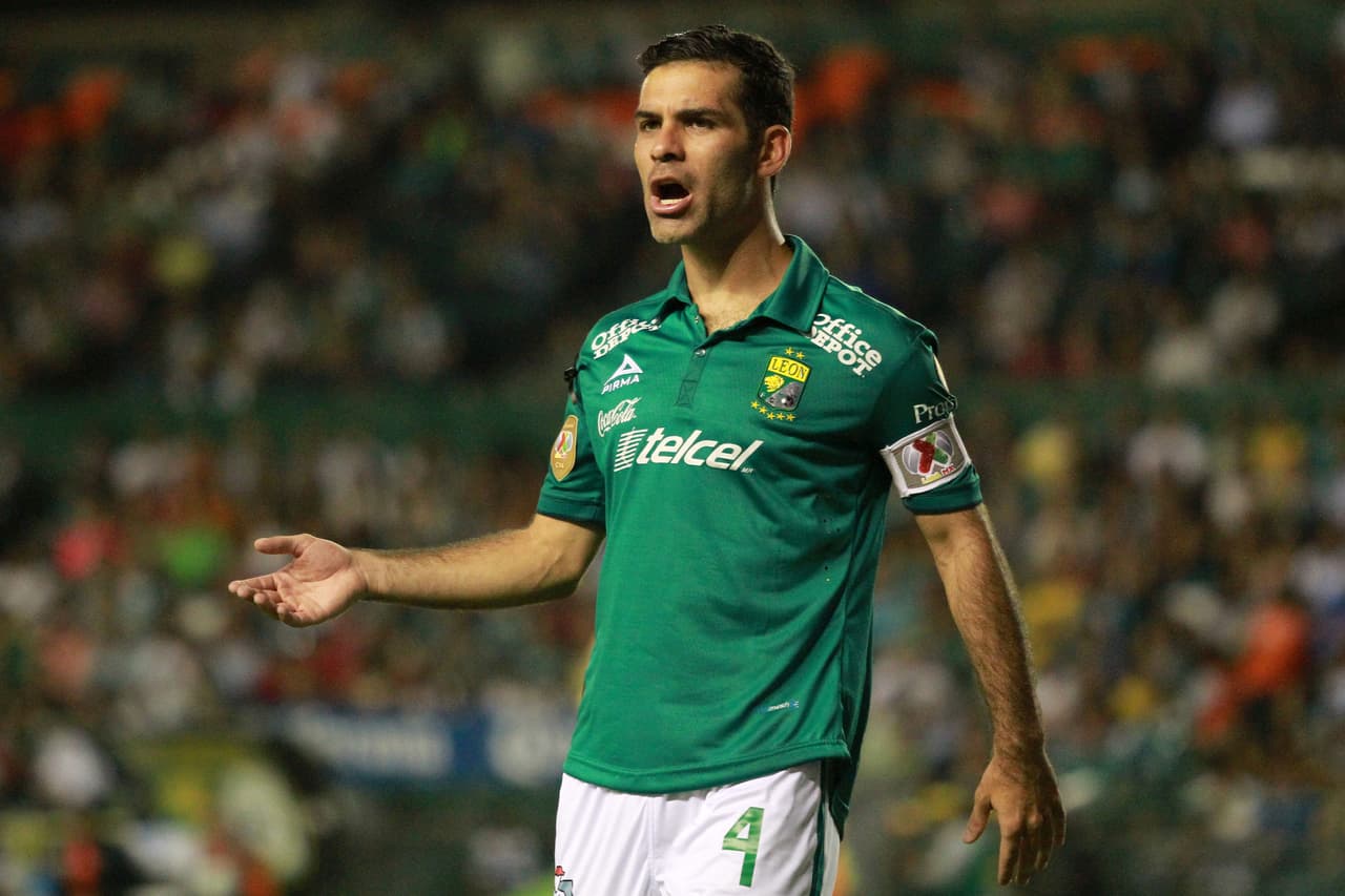 Hoy día Pirma fabrica las playeras con que el León logró su bicampeonato.