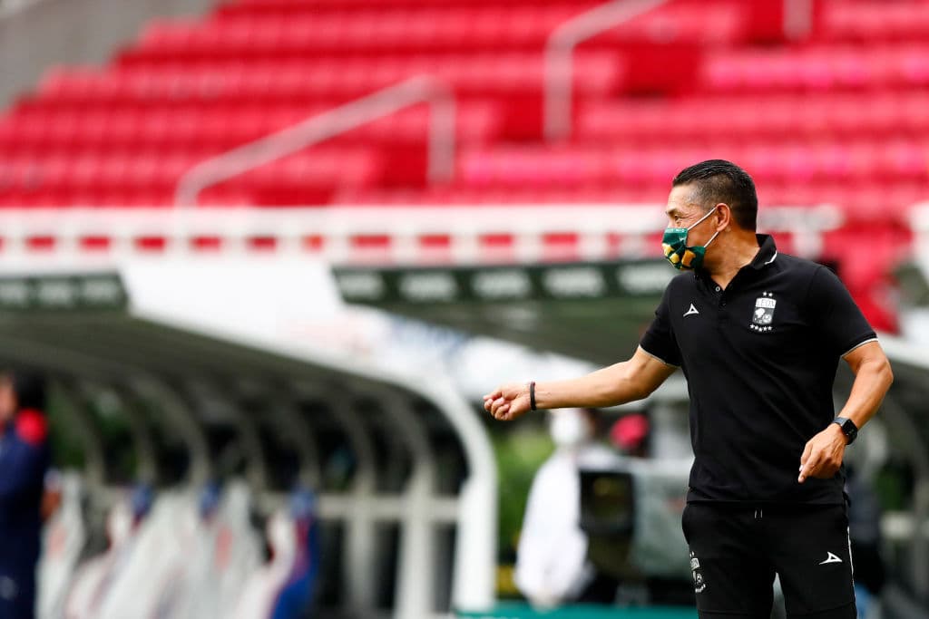 Ambriz sobre Fernando Navarro: "Tenía una gripe muy fuerte"