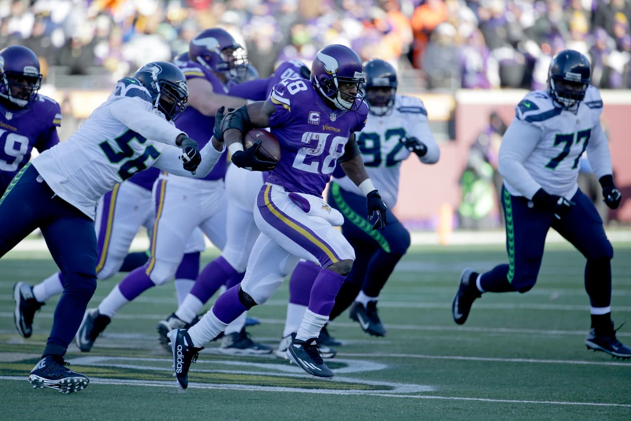 Fue el balón suelto #38 en la carrera de Paterson y le costó 3 puntos a los ‘Vikingos’.